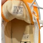 Vans 🧡  Old Skool Neon Blazing  Orange & White Sneakers‎ Women’s 6.5 / Men’s 5 Photo 3