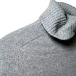 Saks 5th Avenue Saks Fifth Avenue Cashmere Turtleneck Sweater S | Quiet Luxury Photo 6