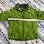 The North Face Women's Green 550 Goose Down Puffer Jacket Photo 8