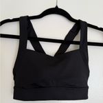 Old Navy Black Women's Sports Bra Photo 1