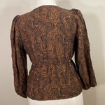 A New Day Deep v twist Front Cut Out balloon sleeve top Photo 4