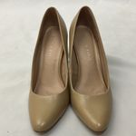 Kelly & Katie  Elegant Tiana Beige High Heels woman’s size 8.5 Photo 1