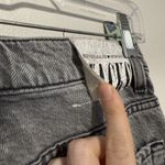 MOTHER Snacks! The Tippy Top Sweet Tooth Ankle One Bite Per Night Jean 25 Gray Photo 5