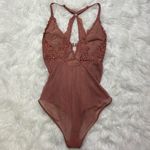 Aerie  lace bodysuit deep pink Photo 3