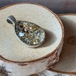 Handmade Sparkling Gold Chunky Glitter Tear Shaped Necklace on a 20” chain Photo 8