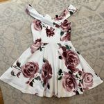 Windsor Floral Dress Photo 3