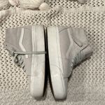 Vans  Unisex MENS size 8 Women’s 9.5Dawn Gray Platform Hightop
Sneaker Photo 2