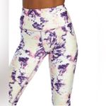 Jessica Simpson  Cloudy Tie-Dye Contender Leggings Photo 1