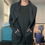 Lululemon  Cabin Yogi Wrap
Heathered Black / Black Photo 12