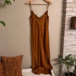 TAYLOR Satin Midi‎ Slip Dress Brown Size undefined Photo 3