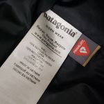 Patagonia Black Nano Puff Insulated Slim Waist Athletic Jacket with Logo Size XS Photo 2