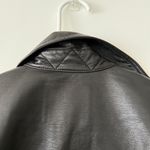 Wilfred aritzia ganna vegan leather shirt jacket Photo 5
