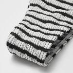 CoMMENSE Knotted Stripe Knit Bikini Set
COLOR Photo 3