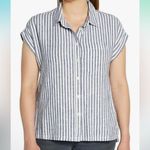 Orvis Top for Women - Linen Blend Womens Short Sleeve - Button-Up Size Small Photo 2