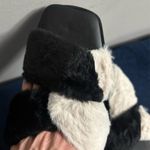 VHNY Criss Cross Fuzzy Flurry Cozy House Slides Warm Slippers for Indoor Outdoor Black Size 9 Photo 1