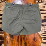 Old Navy Green Cargo Shorts Versatile Cotton Twill Photo 2