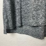Old Navy Heathered Gray Arrow Graphic Women's Top Oversized Boyfriend Fit Size M Photo 1