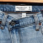 Abercrombie & Fitch  The 90’s Slim Straight ULTRA High Rise Curve Love Jeans NWT Photo 4