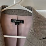 Tahari  size 6 ladies wool suit jacket Photo 1