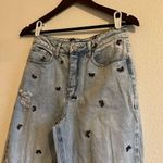 Material Girl Women’s All Over Butterfly Light Wash Skinny Mom Jeans Size 7 Photo 2