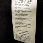 Boutique Moschino Pearl Photo 5