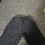 White Fox Boutique  black sweatpants  Photo 3