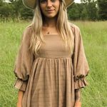 Lizard Thicket Neutral Color Dress Photo 0