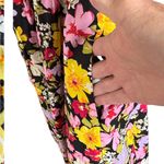 NWT Nobody's Child Nova Puff Sleeve
Black Floral Midi Dress Size 6 Photo 13