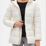 Gap Faux Fur Trim Hooded Quilted Puffer Jacket in Carls Stone Medium Photo 0