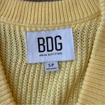 BDG UO  Yellow Knit Vest Size Small Photo 2