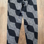 Aerie  Chill.‎ Play. Move Leggings Black and Gray Patterned Activewear Photo 0
