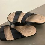 Crocs  Black and Cream Minimalist Sandals 6 M perfect shape Photo 5