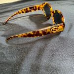 Gucci NWOT Authentic tortoiseshell cat eye oval GG gold logo sunglasses y2k Photo 1