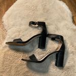 Louise et Cie  Size 39 8.5 Black Open Toe Heels Ankle Strap Block  Strappy Lo-Kai Photo 2