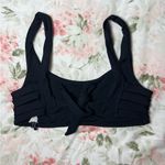 Becca  Women’s Standard Fine Line Scoop Bikini Top Black Size M Ribbed Resort Photo 6