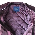 American Eagle AEO Bomber Satin Full Zip Jacket Burgundy Size M Quilted Lining Photo 3
