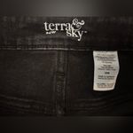 Terra & Sky  size 24W Photo 3