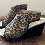 Charleston Shoe Co Wedge Sandals Slingback Size 8 Black Photo 0