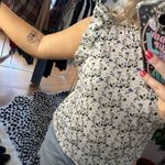 Nation Floral Ruffle Sleeve Crew Neck Shirt Size Large Photo 3