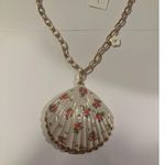 Betsey Johnson NWT  Pink Painted Floral & Rhinestone Shell Pendant Chain Necklace Photo 3