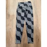 Aerie  Chill.‎ Play. Move Leggings Black and Gray Patterned Activewear Photo 1