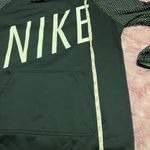 Nike Women’s Dri-Fit Hoodie Photo 6