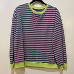 Amazon  Oversized Crewneck  Photo 2