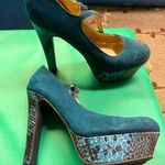 G by Guess  Varika High Heel Platform Pumps, Teal/Black Sz. 7.5 Photo 0