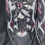 New Balance 472 WO Size 10 Black and Pink Sneakers. Good CLEAN CONDITION Photo 3