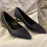 New , Lavishly Paris Buenos Aires Navy Iridescent Pointed Toe Heels Blue Size 7.5 Photo 7