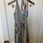 Dress Forum Black and White Stripped Backless Resort Wear Dress Photo 3