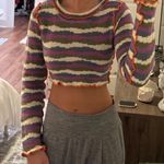 Le lis Cropped Sweater Photo 2