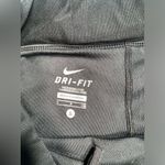 Nike dri-fit Black and Gray skort small Photo 4