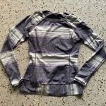 Lululemon  long sleeve size 6 Photo 0